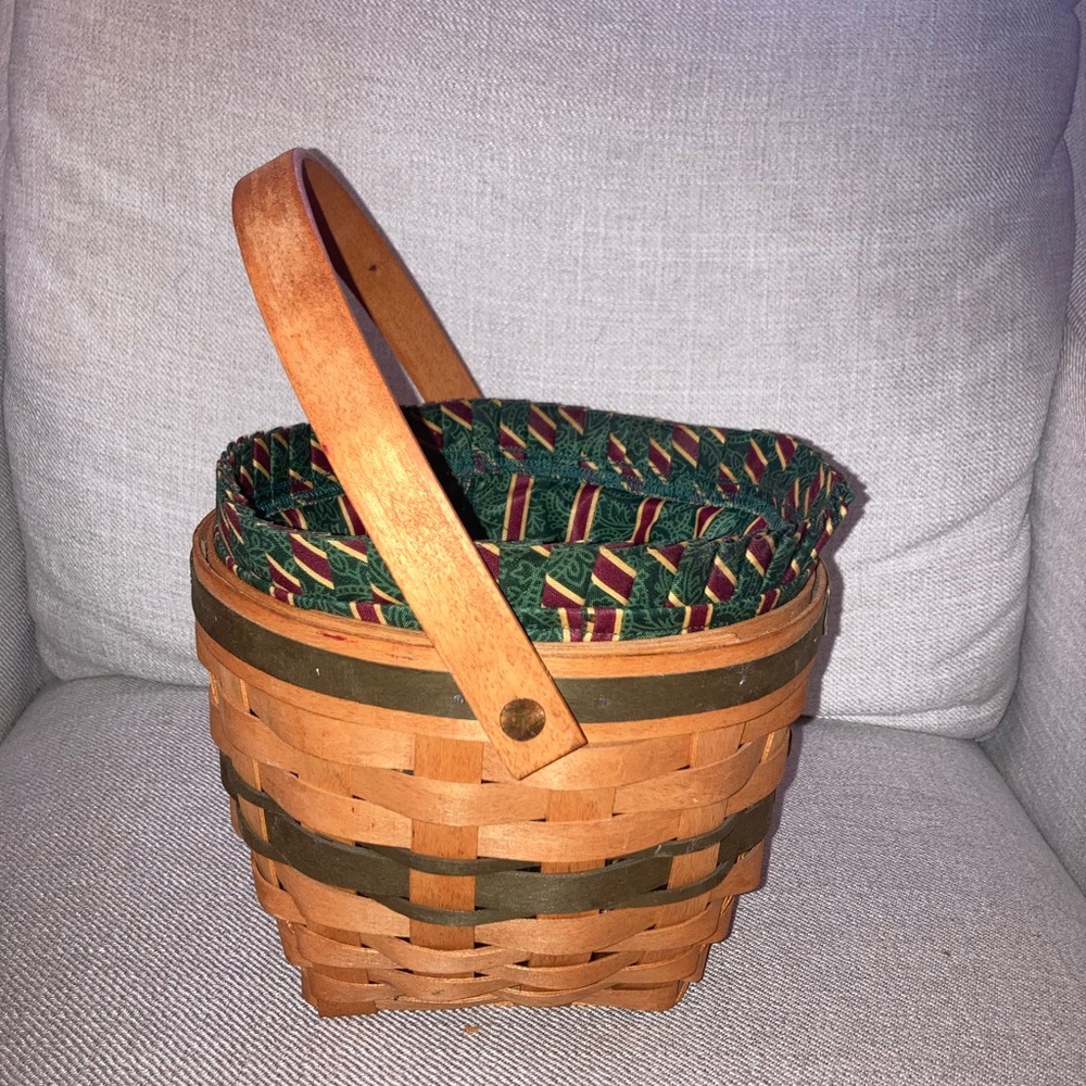 Longaberger 1994 Christmas Collectable Basket